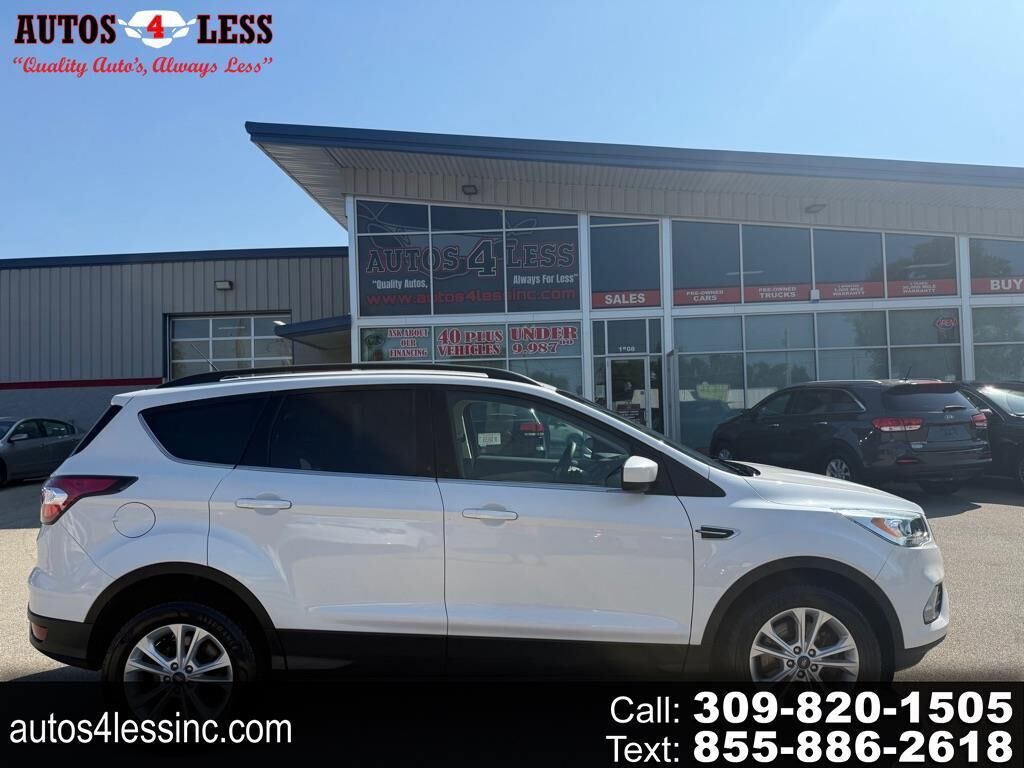 2017 FORD Escape