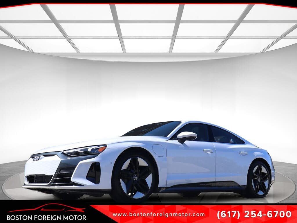 2023 AUDI e-tron GT