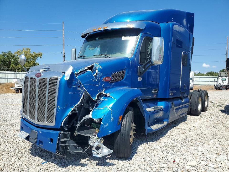 2018 PETERBILT 579