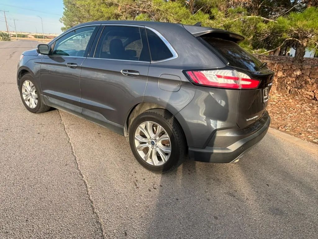2022 FORD Edge