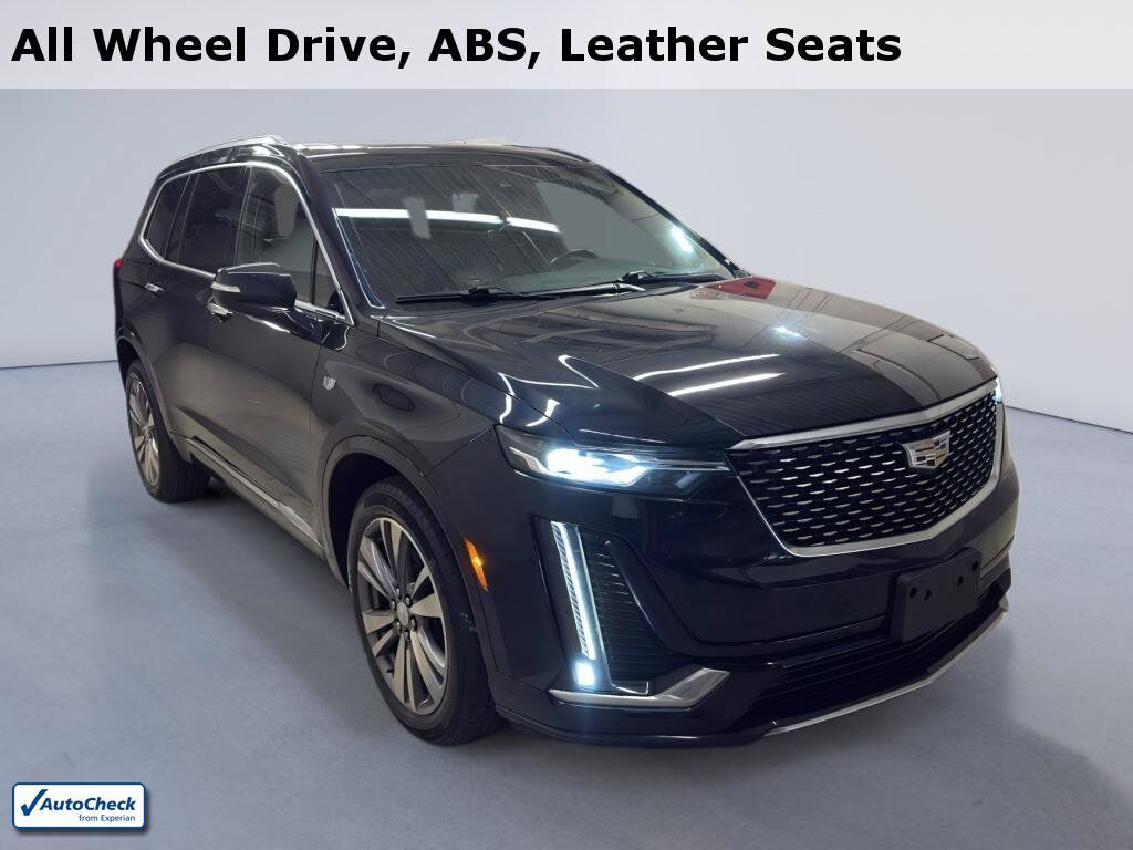 2021 CADILLAC XT6