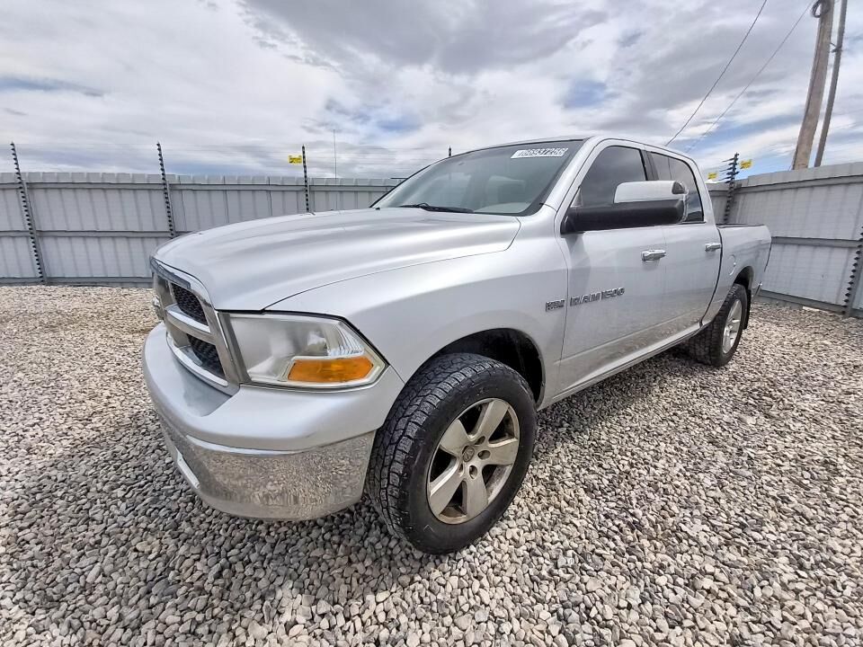 2011 DODGE Ram