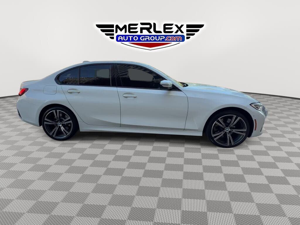 2022 BMW 330i