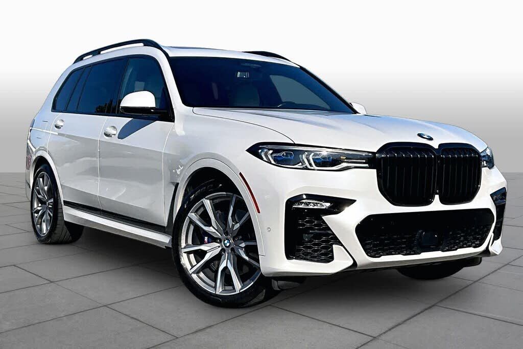 2022 BMW X7