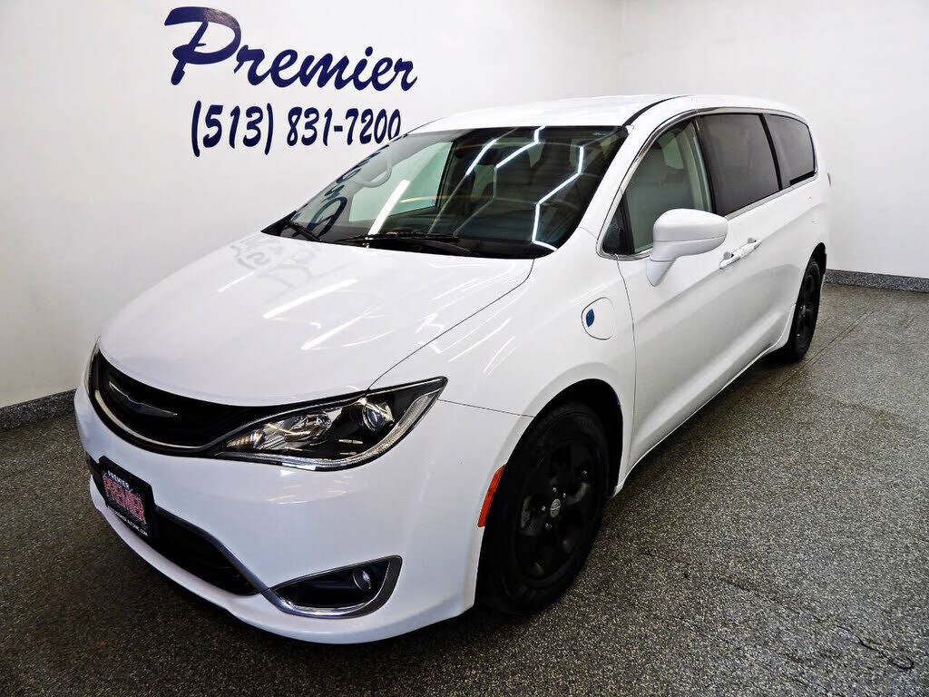 2019 CHRYSLER Pacifica