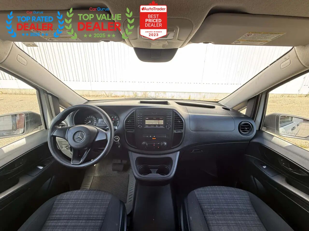 2017 Mercedes-Benz METRIS