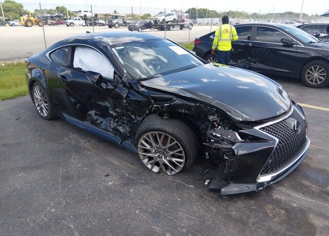 2022 LEXUS RC