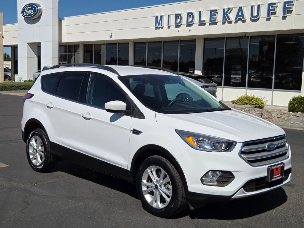 2018 FORD Escape