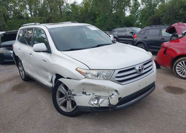 2012 TOYOTA Highlander