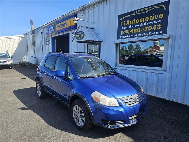 2013 SUZUKI SX4