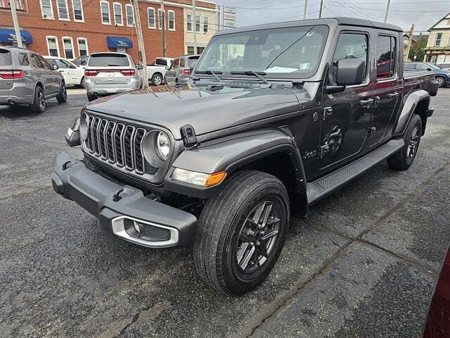2024 JEEP Gladiator