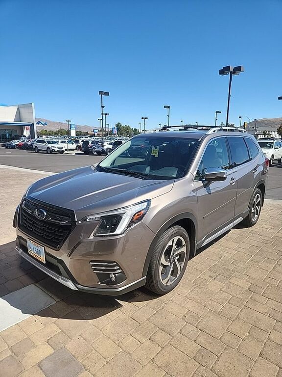 2024 SUBARU Forester