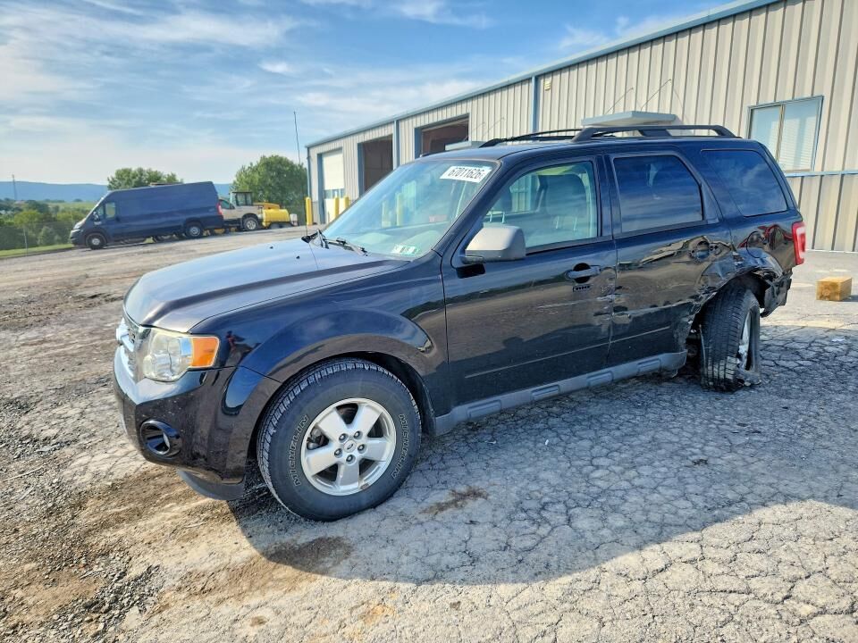 2010 FORD Escape