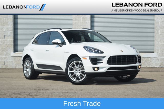 2018 PORSCHE Macan