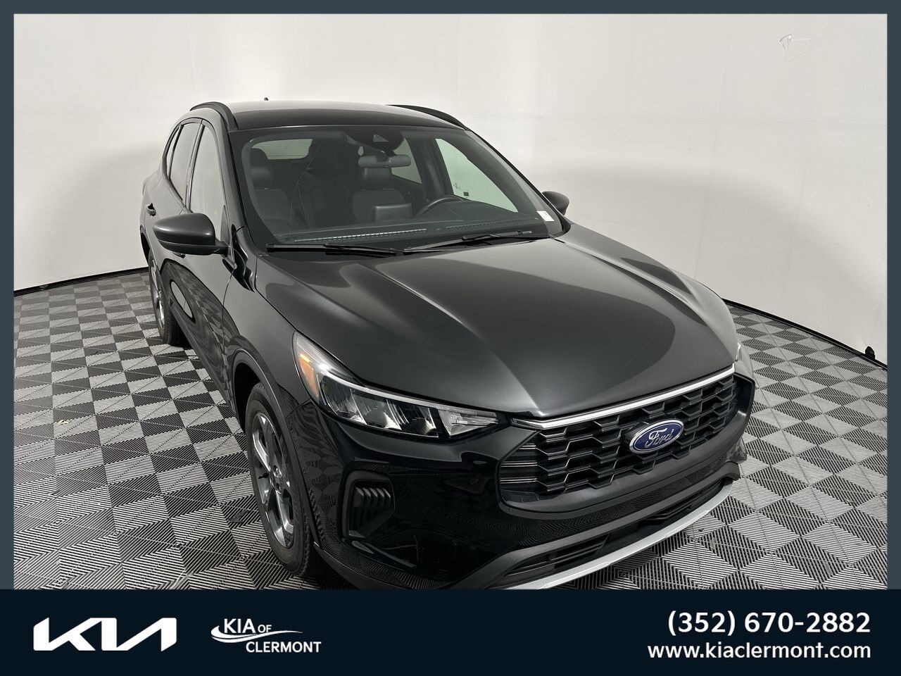 2025 FORD Escape