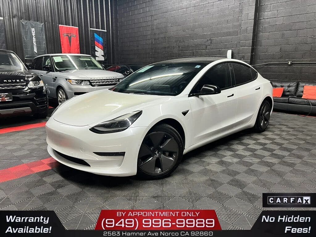 2022 TESLA Model 3