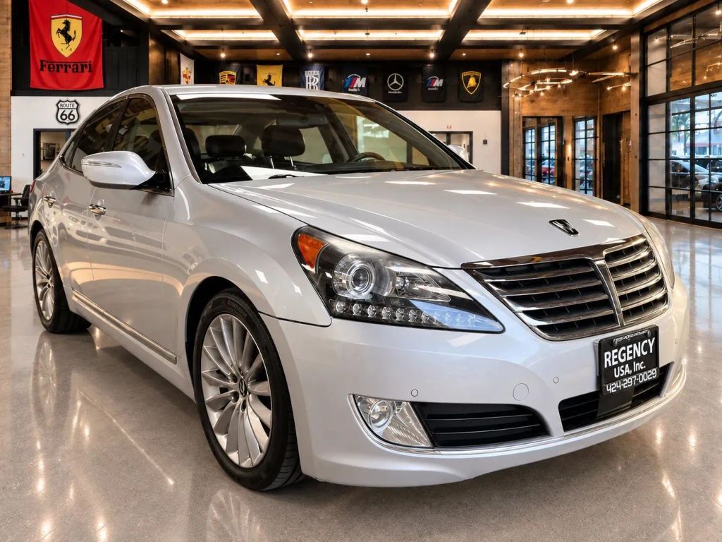 2014 HYUNDAI Equus