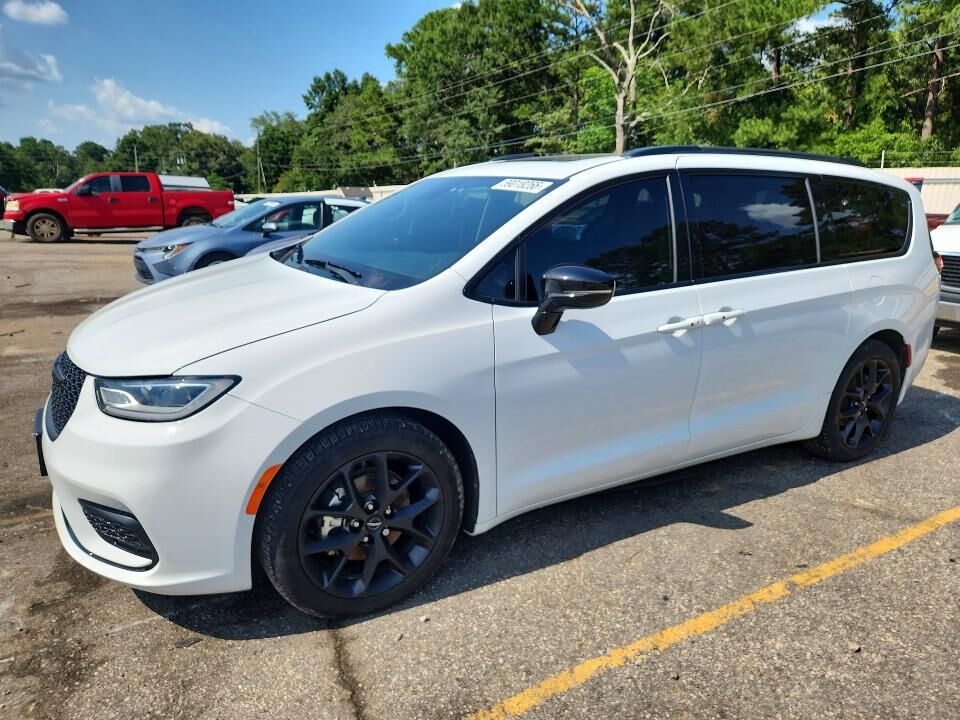 2024 CHRYSLER Pacifica