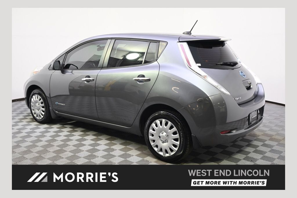 2016 NISSAN Leaf