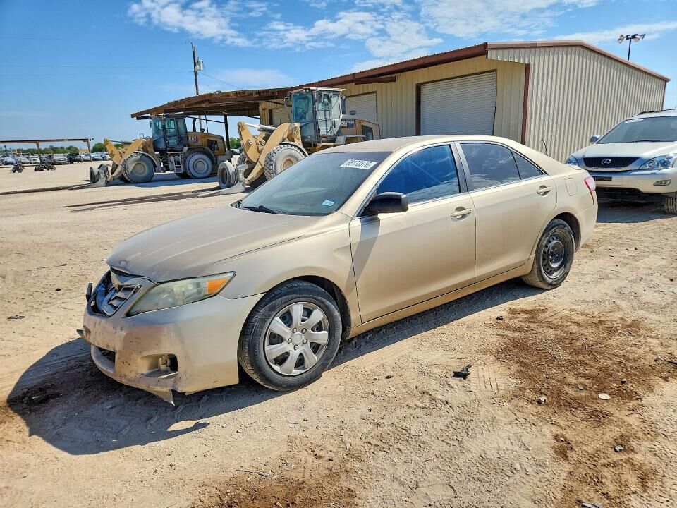 2011 TOYOTA Camry