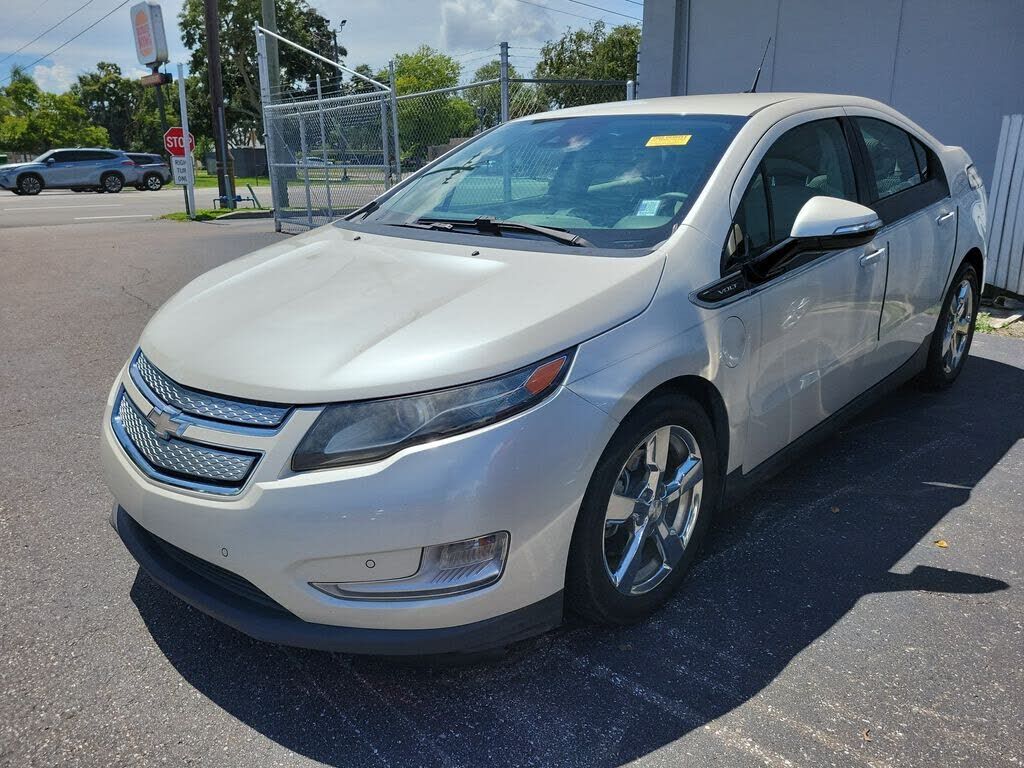 2014 CHEVROLET Volt