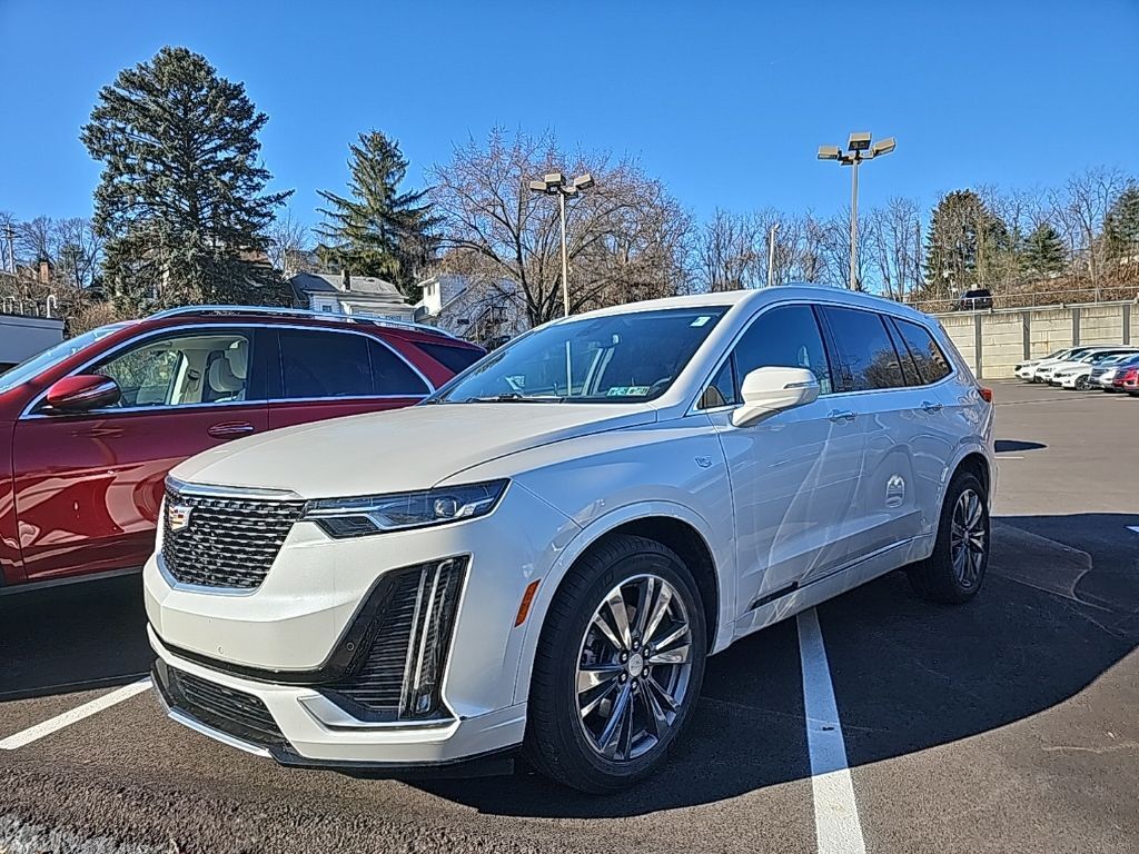 2021 CADILLAC XT6