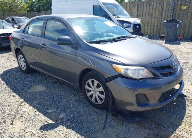 2011 TOYOTA Corolla