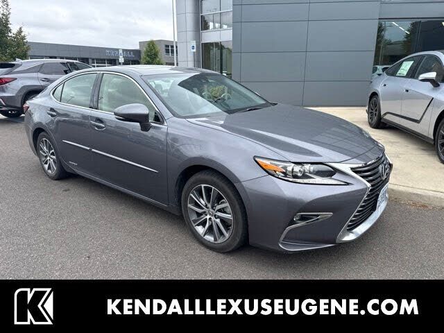 2016 LEXUS ES