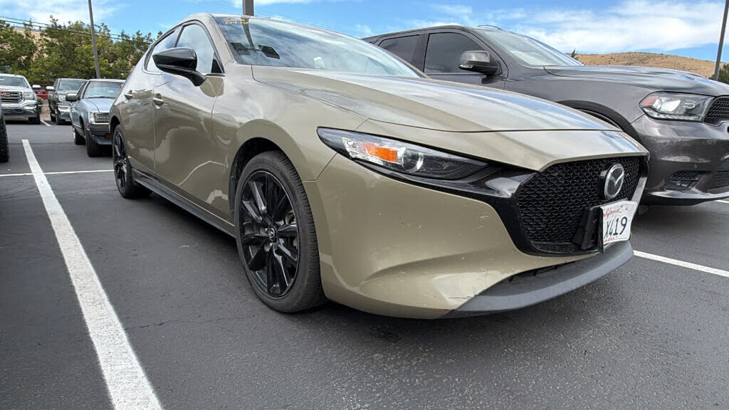 2024 MAZDA Mazda3