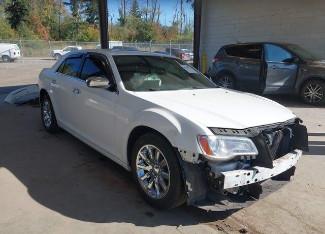 2011 CHRYSLER 300