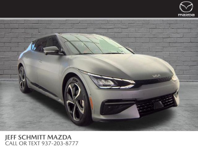 2023 KIA EV6