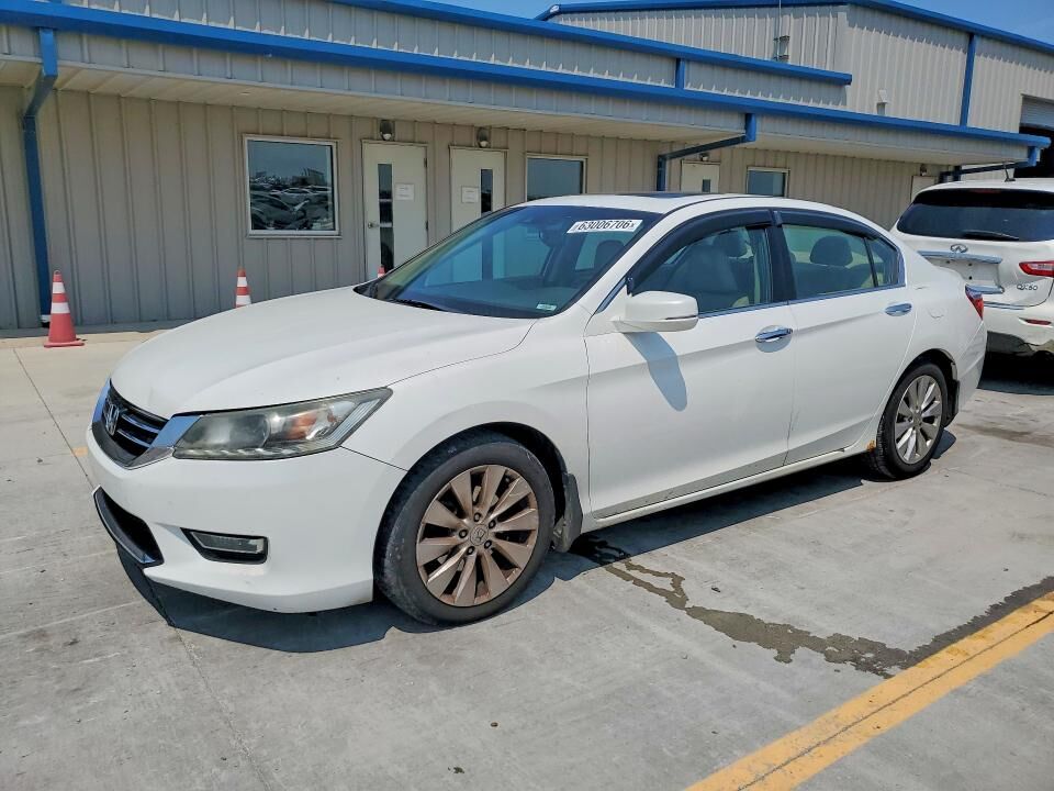 2013 HONDA Accord