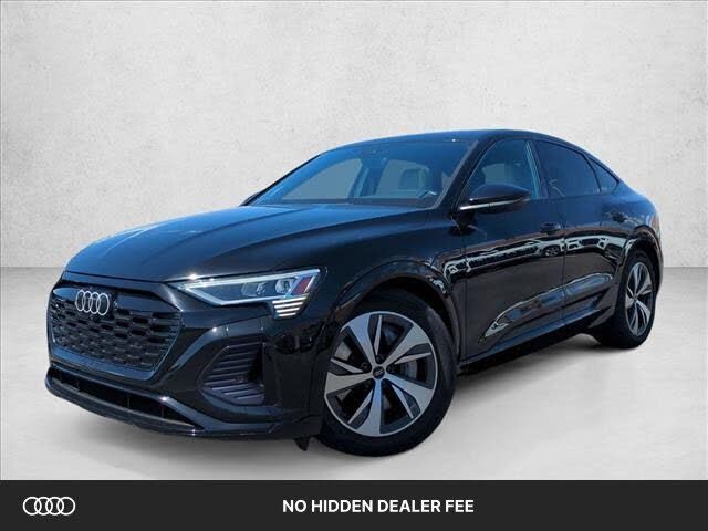 2024 AUDI Q8