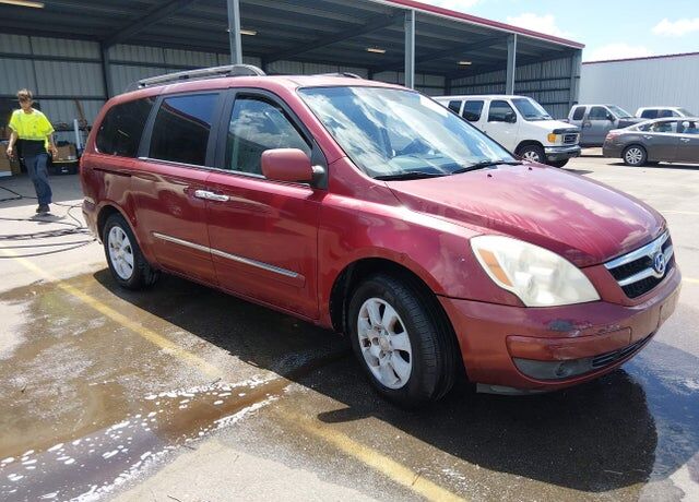 2008 HYUNDAI Entourage