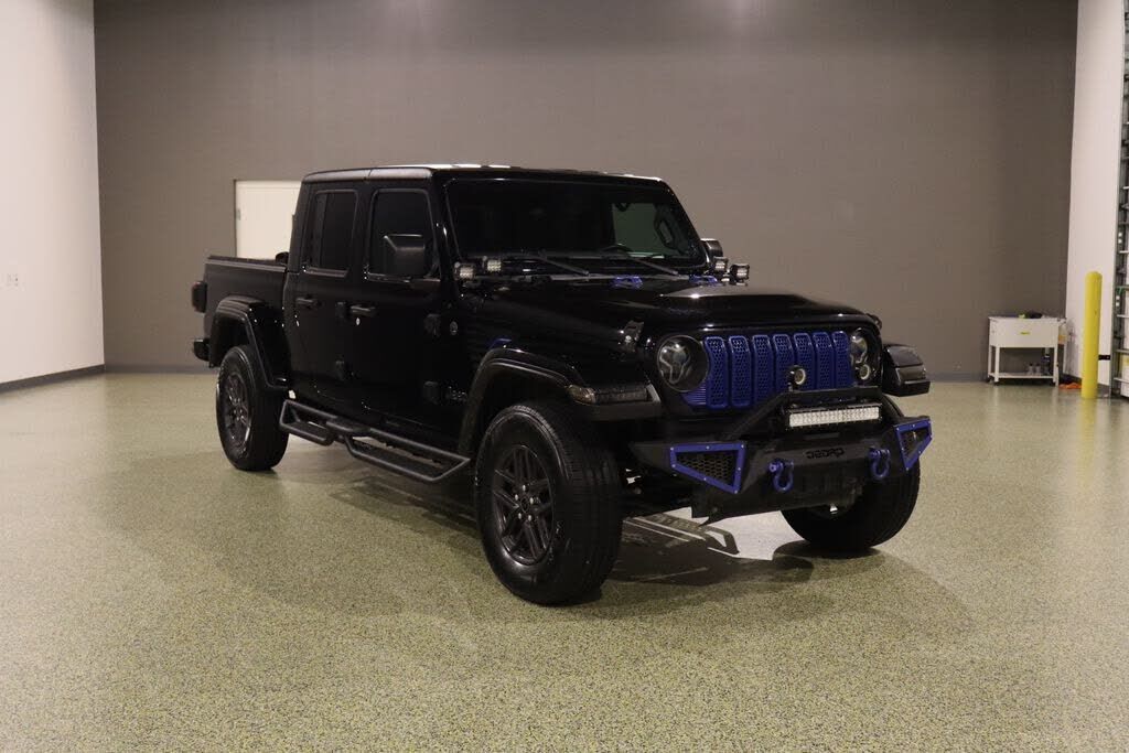 2024 JEEP Gladiator