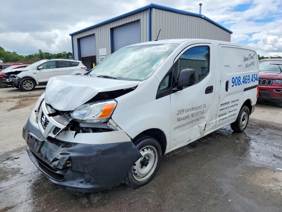 2015 NISSAN NV200