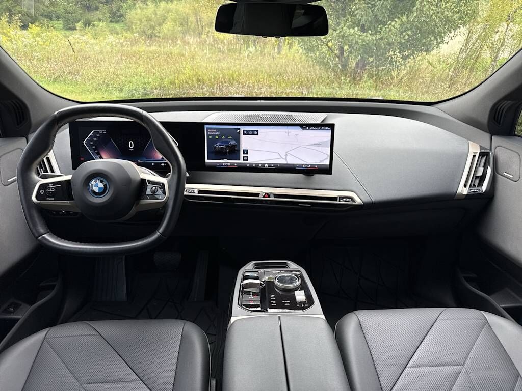 2024 BMW iX