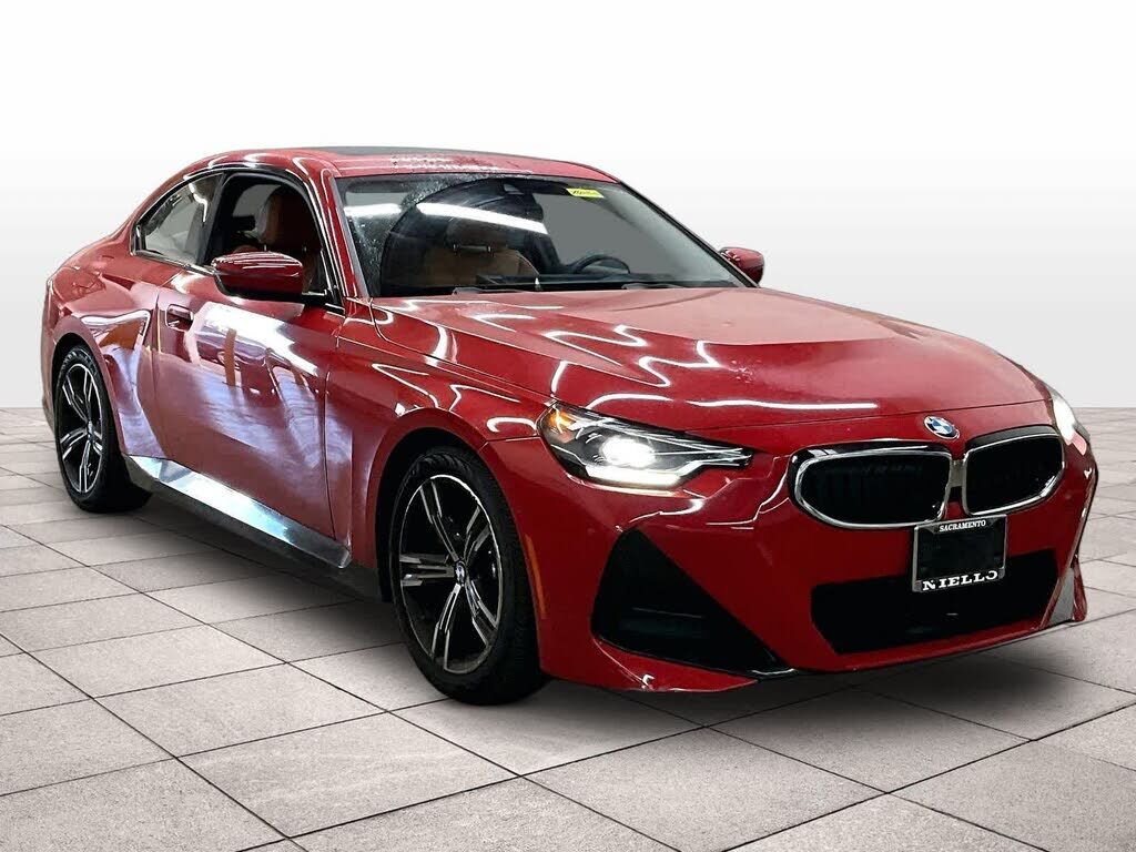 2023 BMW 230i