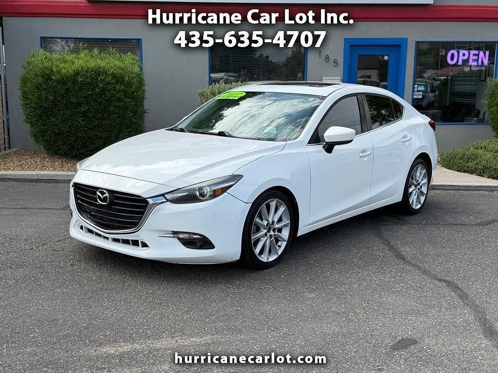 2017 MAZDA Mazda3