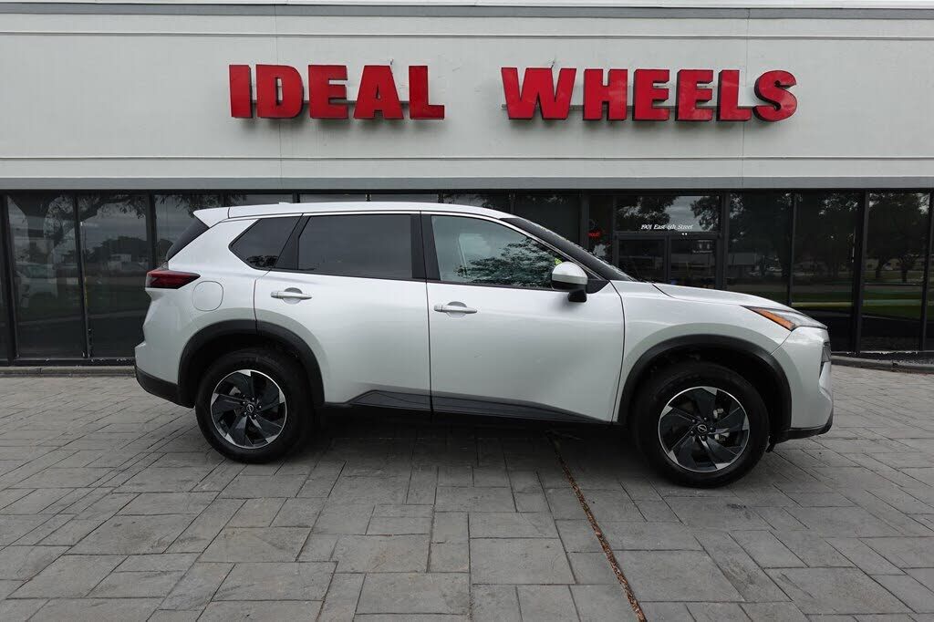 2024 NISSAN Rogue