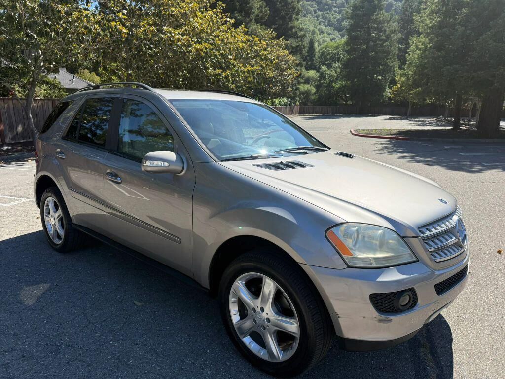 2008 MERCEDES-BENZ M-Class