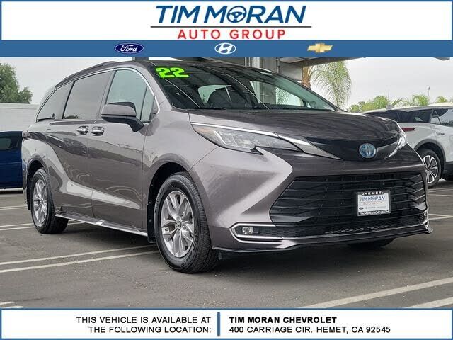 2022 TOYOTA Sienna