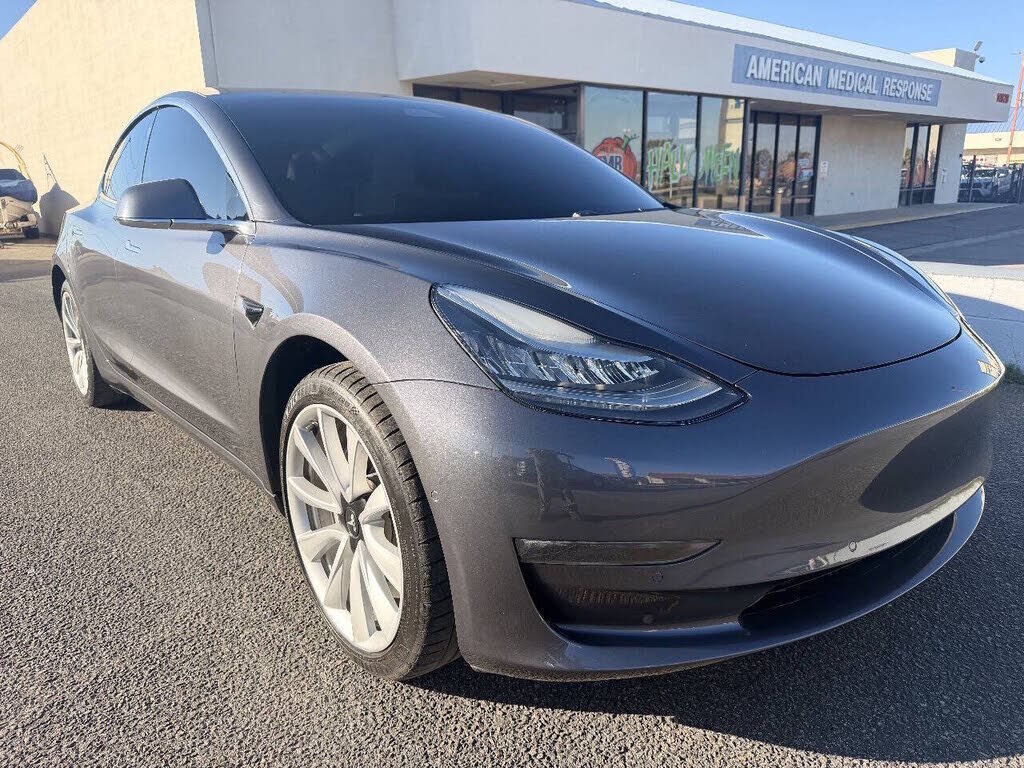 2019 TESLA Model 3