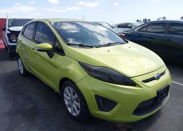 2013 FORD Fiesta