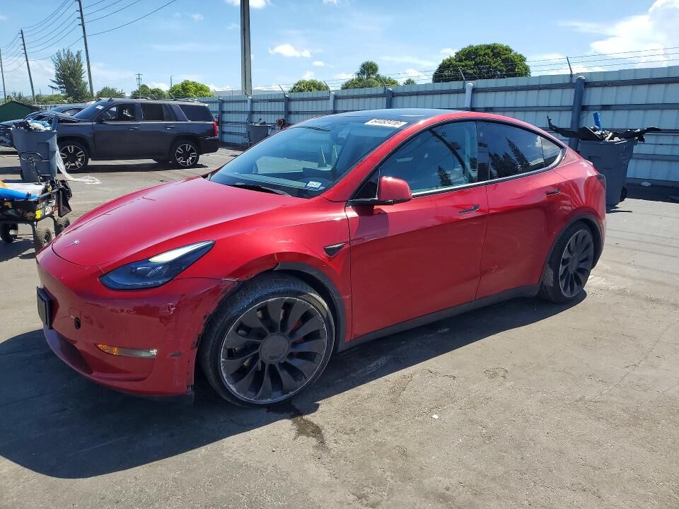 2023 TESLA Model Y