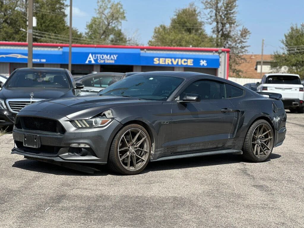 2015 FORD Mustang
