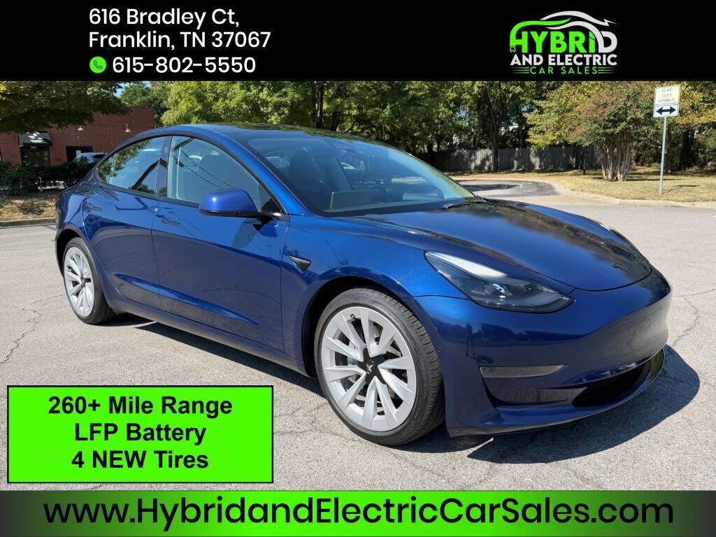 2022 TESLA Model 3