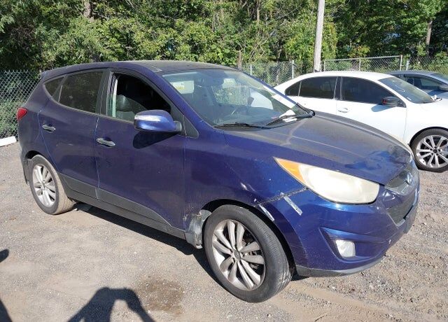 2011 HYUNDAI Tucson