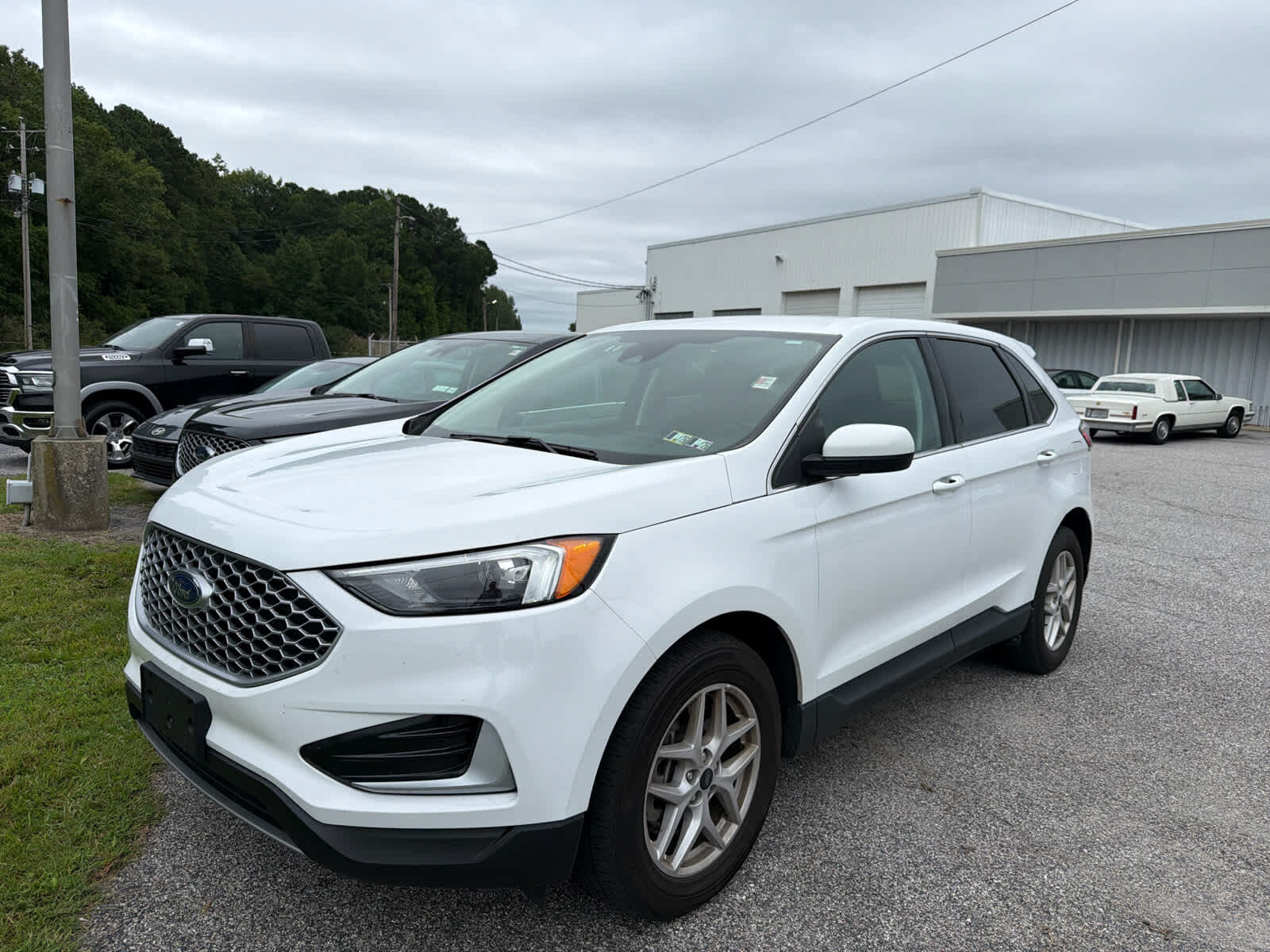 2024 FORD Edge