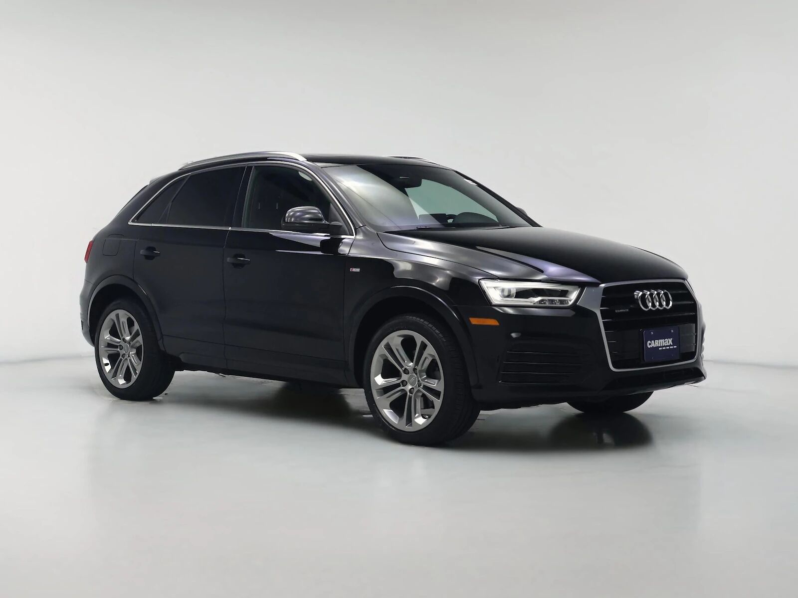 2016 AUDI Q3